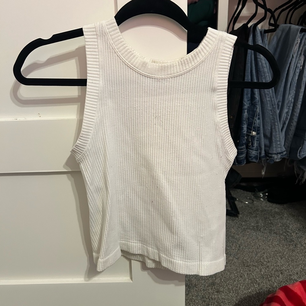 Sleeveless White Ribbed Top